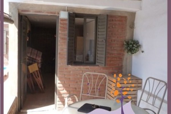 CASA PARA 6 PERSONAS CON PILETA USO EXCLUSIVO-QUINCHO-PATIO