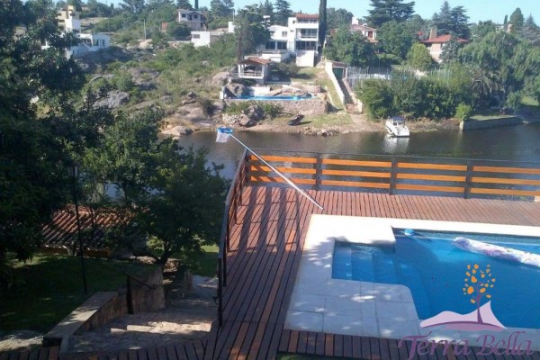 DEPARTAMENTOS SOBRE EL LAGO PARA 4/6 PERSONAS CON PILETA