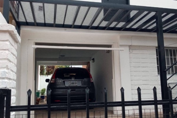 DEPARTAMENTO A METROS DEL LAGO, PARA 6 PERSONAS
