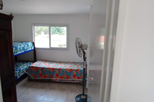 DEPARTAMENTO A METROS DEL LAGO, PARA 6 PERSONAS