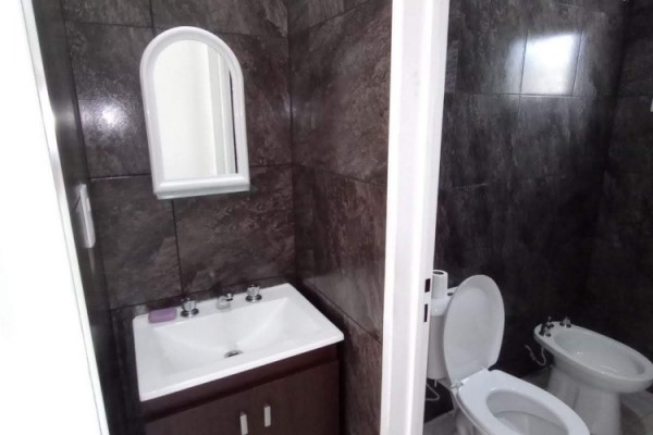 DEPARTAMENTO A METROS DEL LAGO, PARA 6 PERSONAS