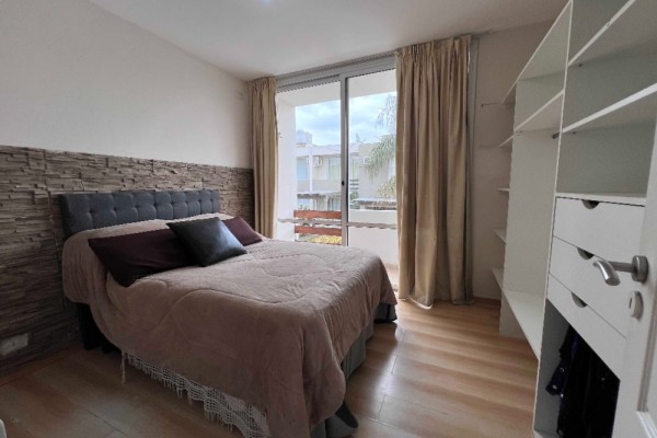 DUPLEX PARA 4 PERSONAS CON PILETA, COCHERA, QUINCHO