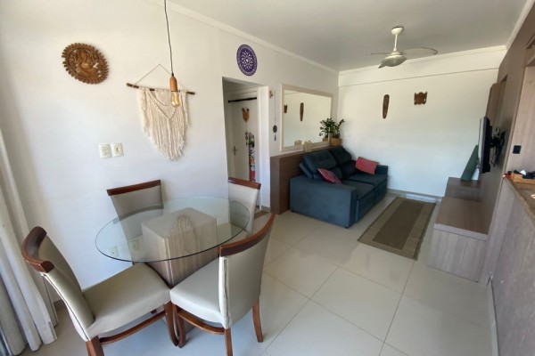 DEPARTAMENTO SOBRE LA PLAYA EN INGLESES, PARA 5 PERSONAS