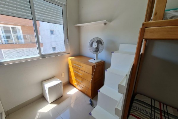 DEPARTAMENTO SOBRE LA PLAYA EN INGLESES, PARA 5 PERSONAS