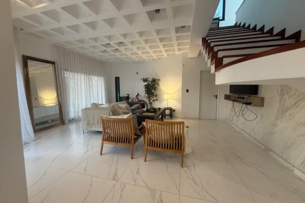 CASA IMPONENTE HASTA 6 PERSONAS