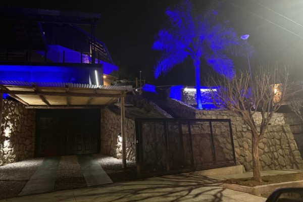 CASA IMPONENTE HASTA 6 PERSONAS