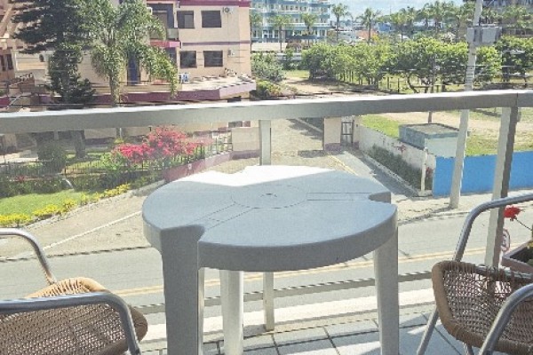 DEPARTAMENTO PARA 6 PERSONAS SOBRE LA PLAYA!! 2 DORMITORIOS - PARQUE - QUINCHO - BALCÓN