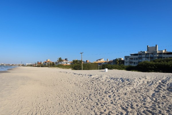 RESIDENCIAL DOM DIEGO - DEPARTAMENTO SOBRE LA PLAYA - INGLESES CENTRO